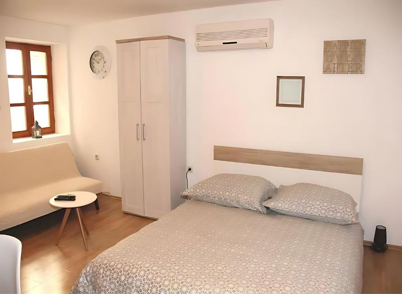 Sunny Rooms And Suites Sibenik Ngoại thất bức ảnh
