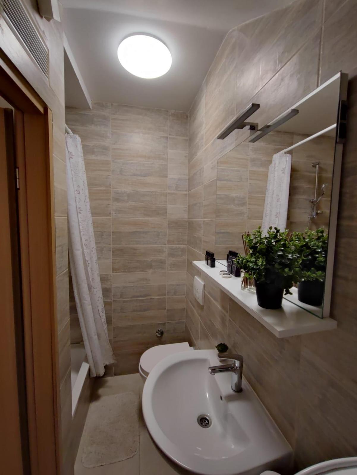 Sunny Rooms And Suites Sibenik Ngoại thất bức ảnh