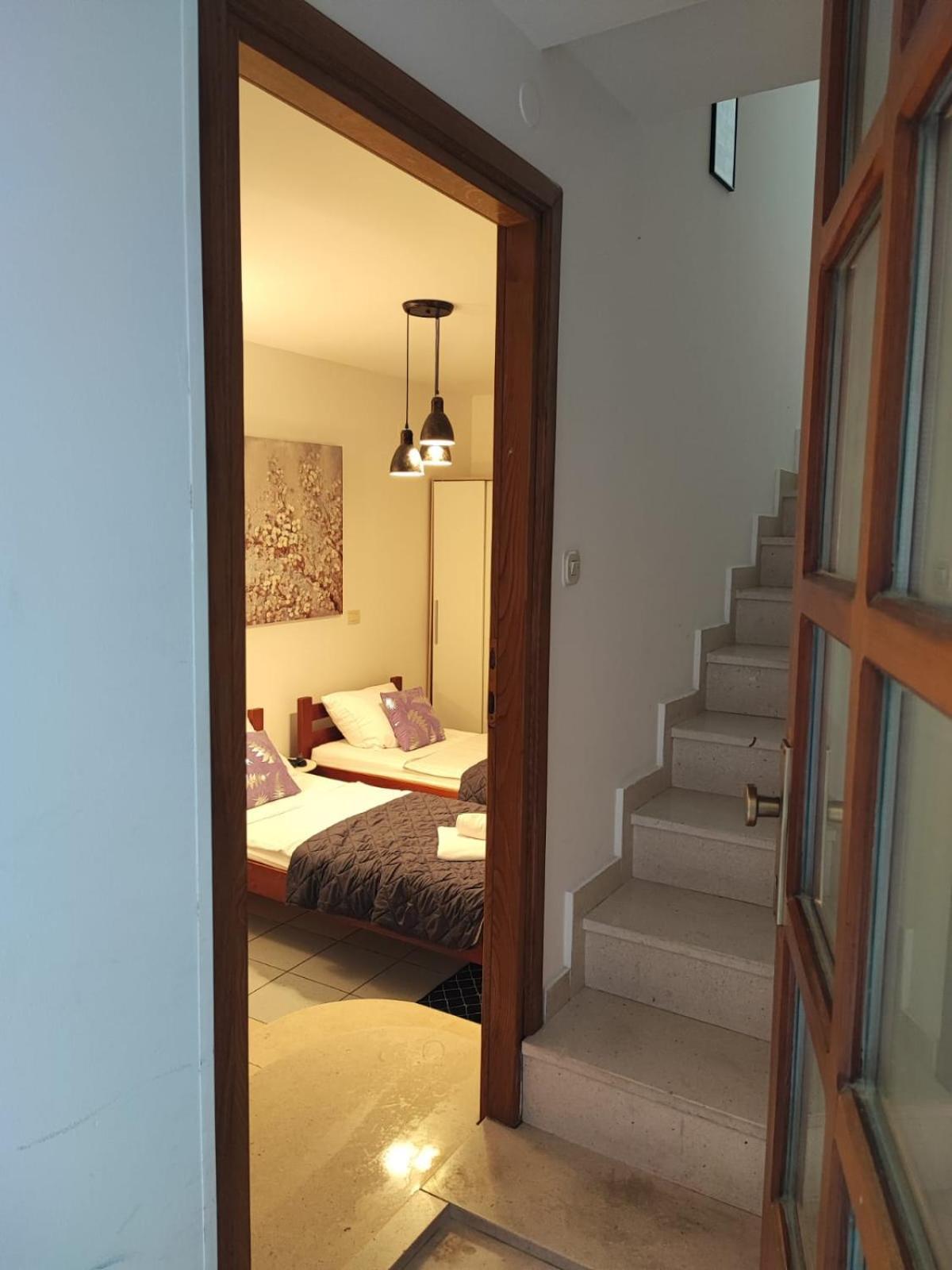Sunny Rooms And Suites Sibenik Ngoại thất bức ảnh